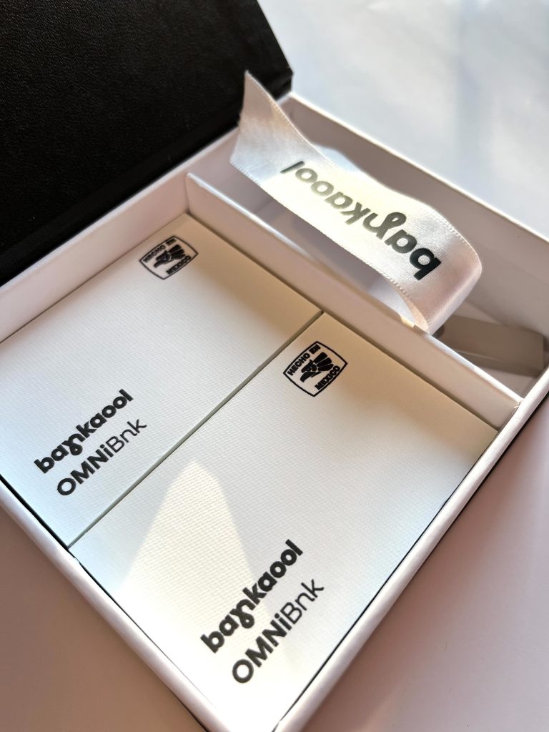 Kit de tarjetas y usb