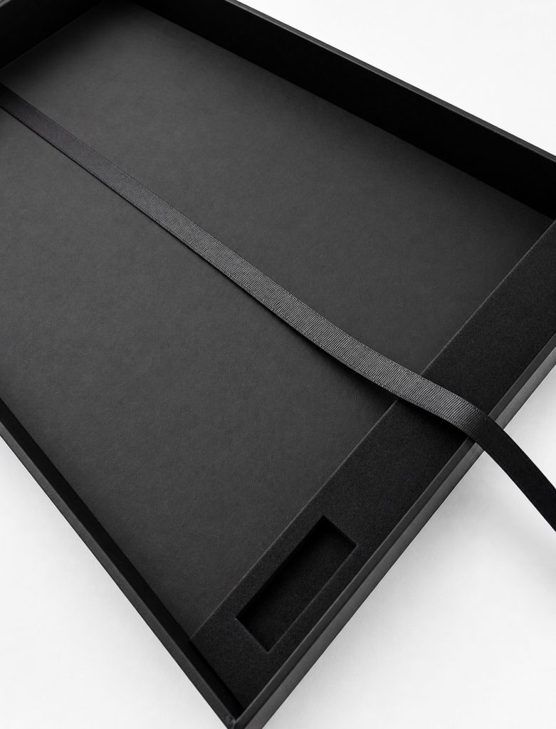 Caja para proyectos con espacio usb